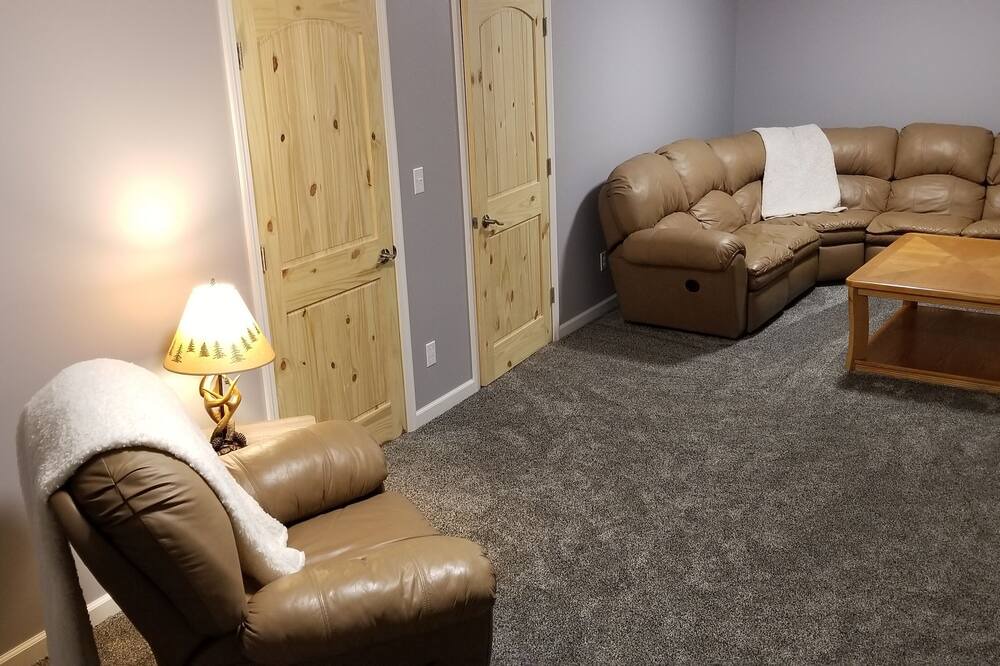 Photo of Livingroom in Chippewa County