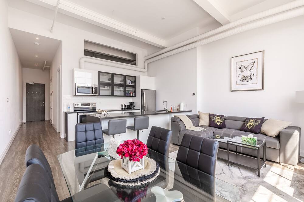 Photo of Livingroom in Kirkendall North