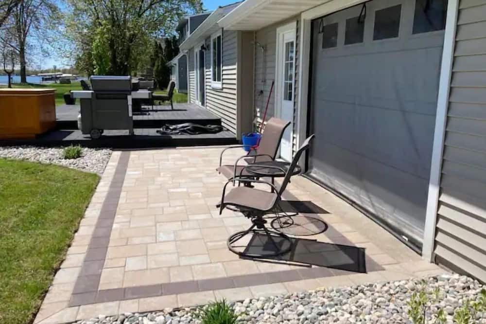 Photo of Patio Balcony in Richville