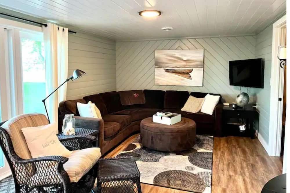 Photo of Livingroom in Richville