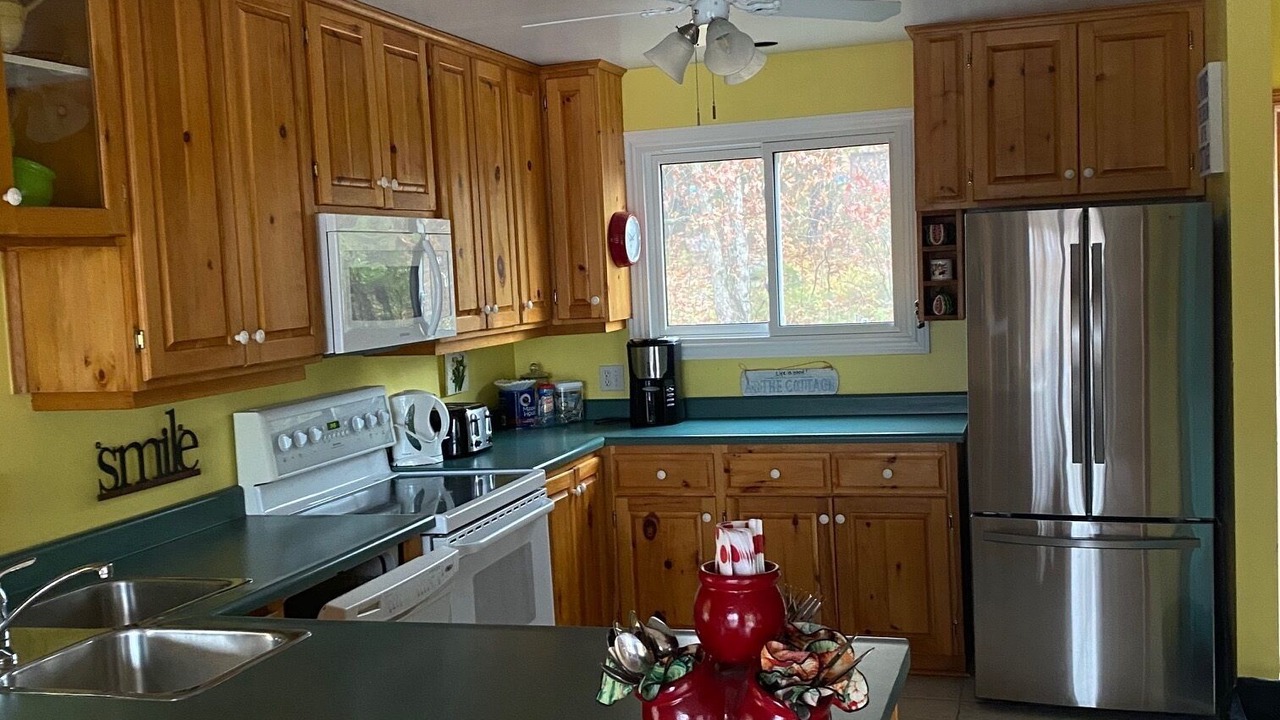 Photo of Kitchen in Georgian Bay