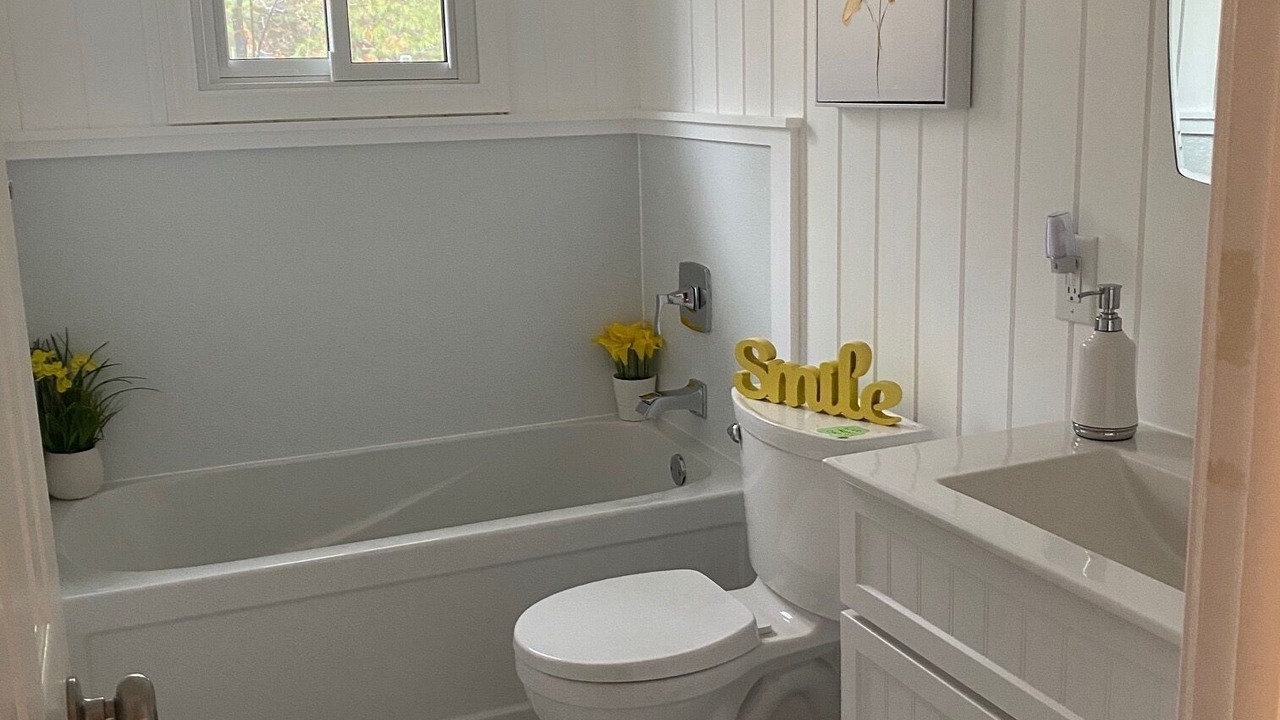 Photo of Bathroom in Georgian Bay