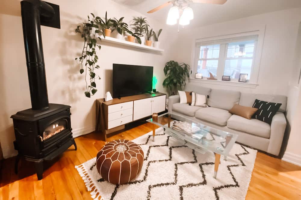 Photo of Livingroom in Palmerston