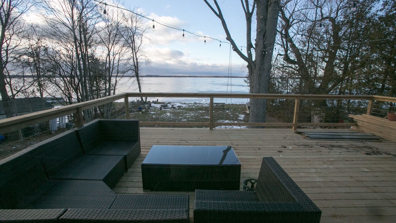Photo of Patio Balcony in Scugog