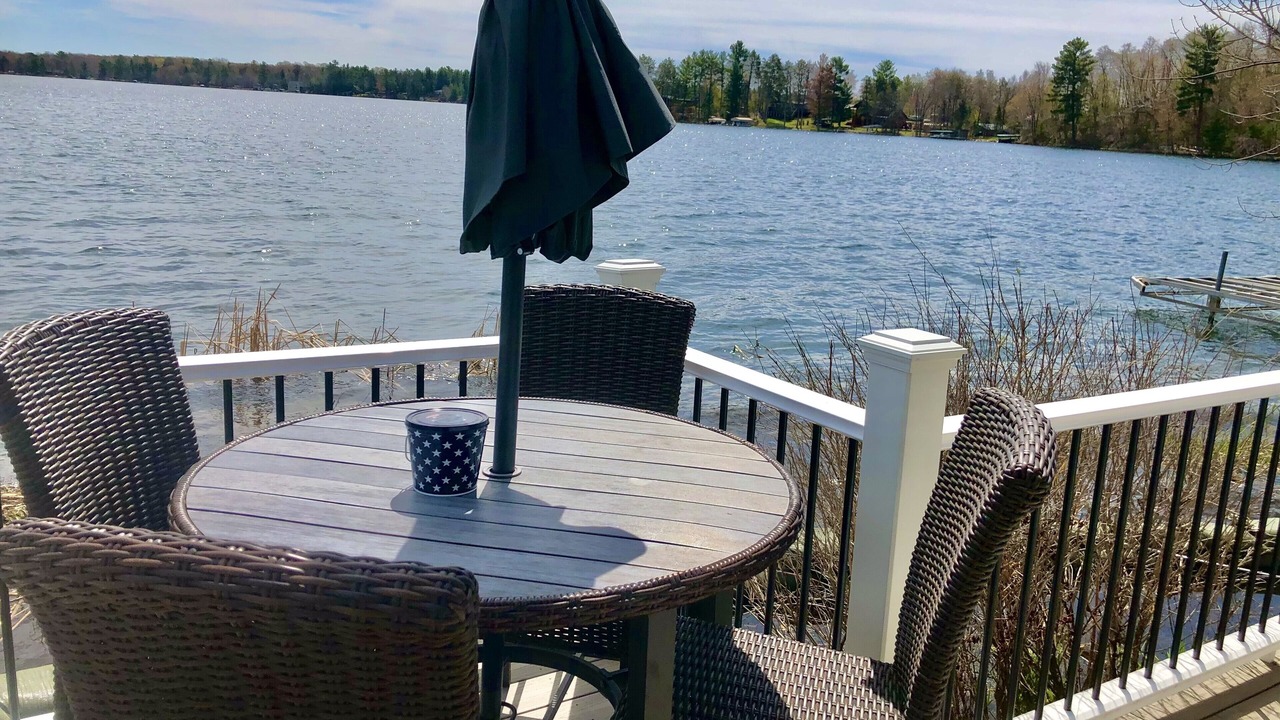 Photo of Outdoor in Motley