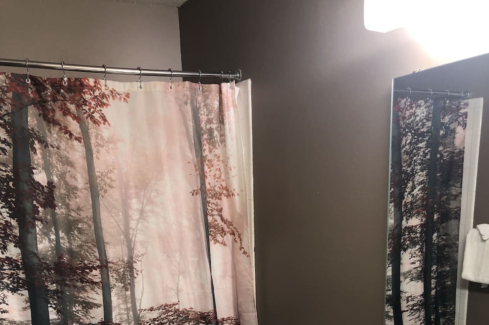 Photo of Bathroom in Hill City