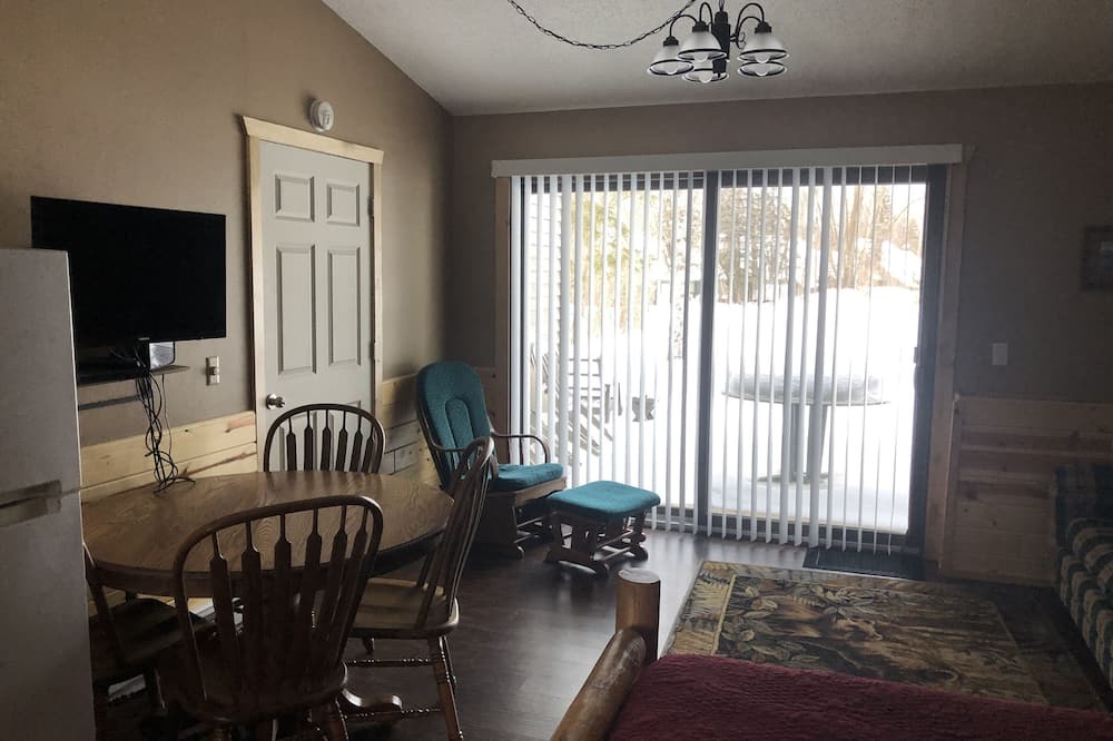 Photo of Bedroom in Hill City