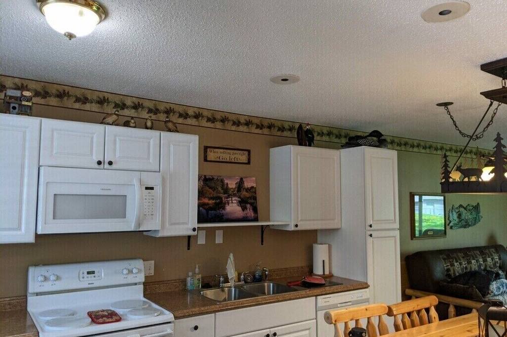 Photo of Kitchen in Hill City