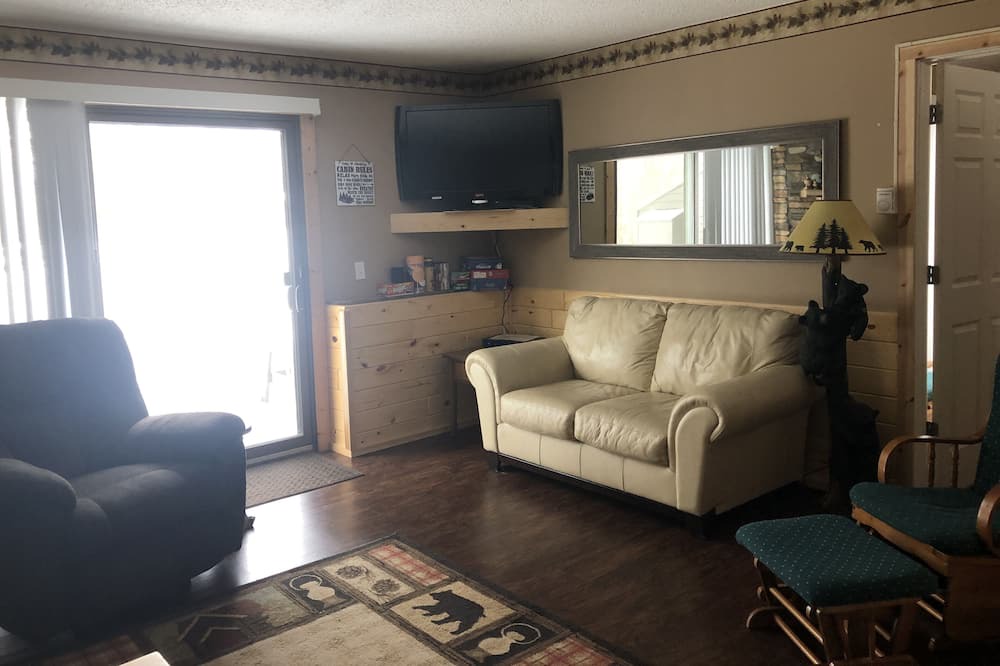 Photo of Livingroom in Hill City