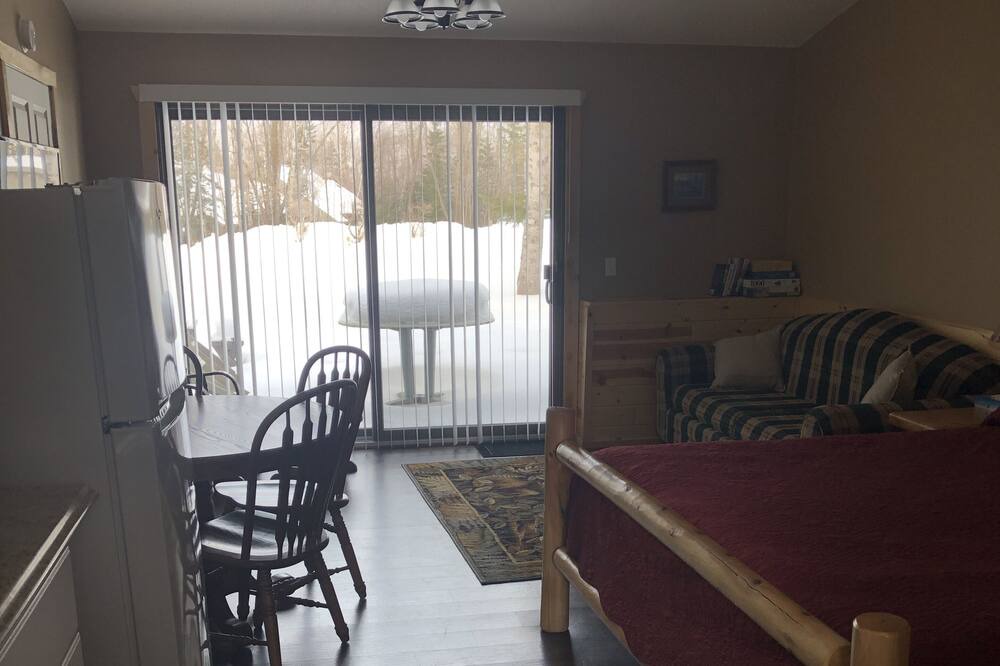 Photo of Bedroom in Hill City