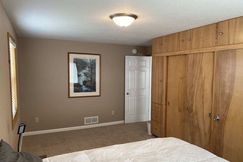 Photo of Bedroom in Crosby