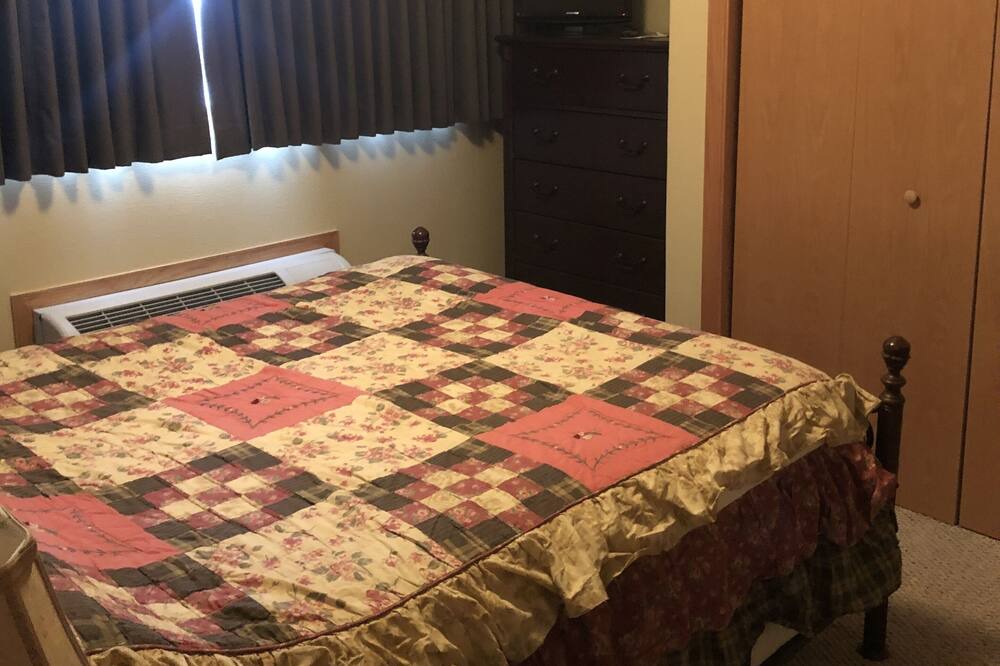 Photo of Bedroom in Hill City