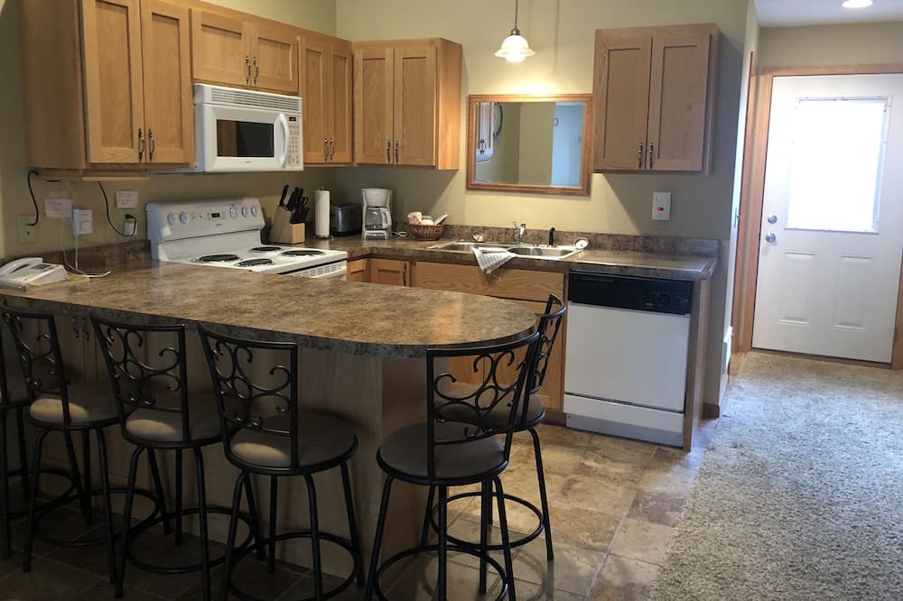 Photo of Kitchen in Hill City
