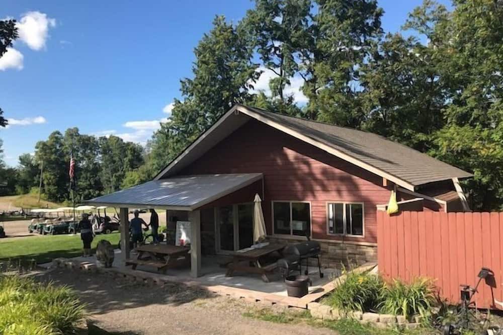 Photo of Outdoor in Hill City