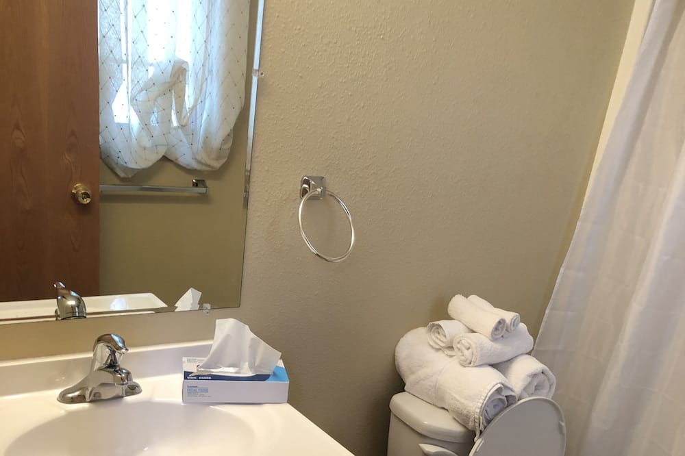 Photo of Bathroom in Hill City