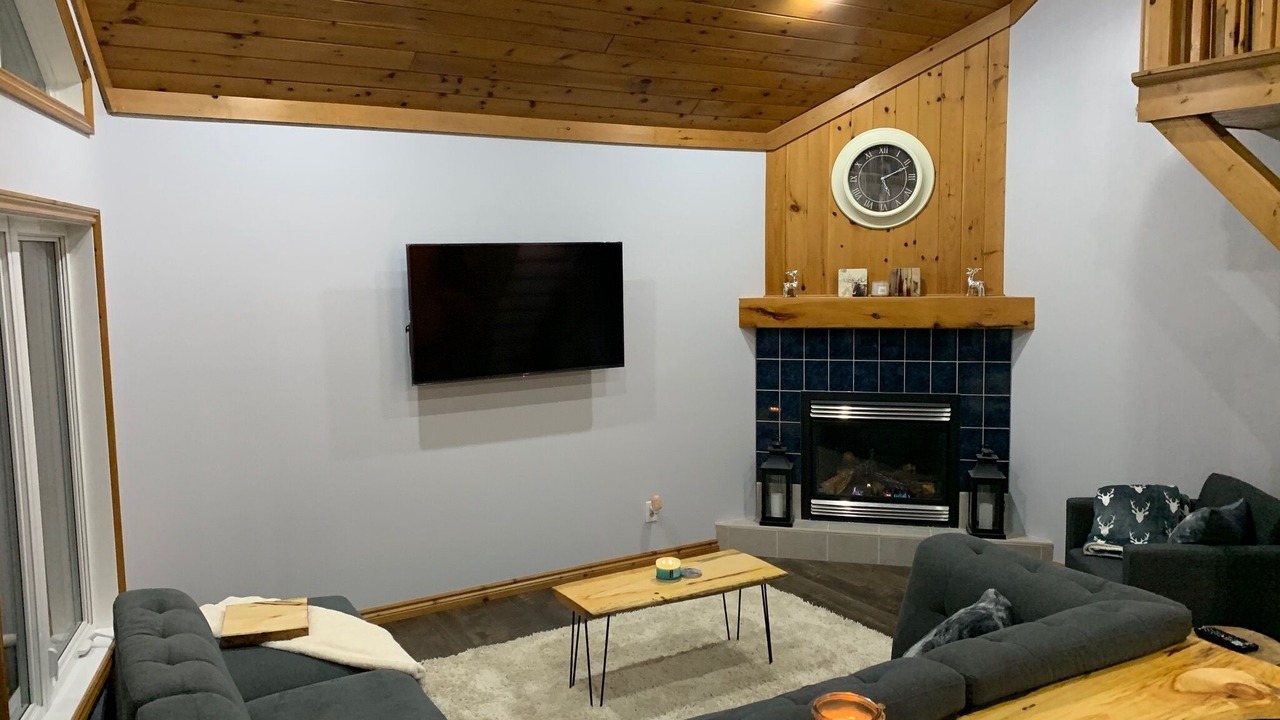 Photo of Livingroom in Highland Grove
