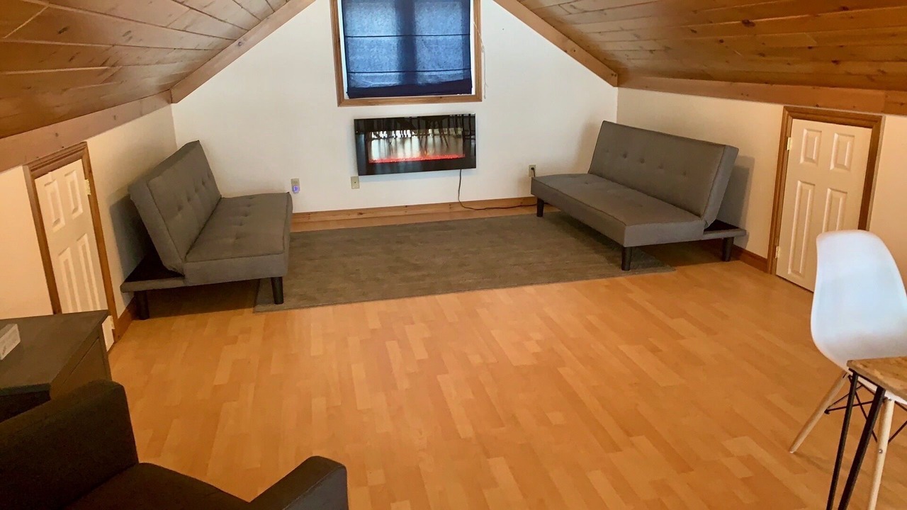 Photo of Livingroom in Highland Grove
