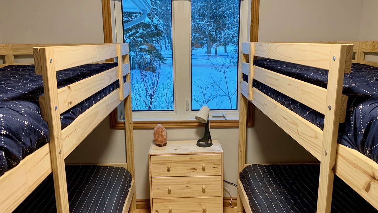 Photo of Bedroom in Highland Grove