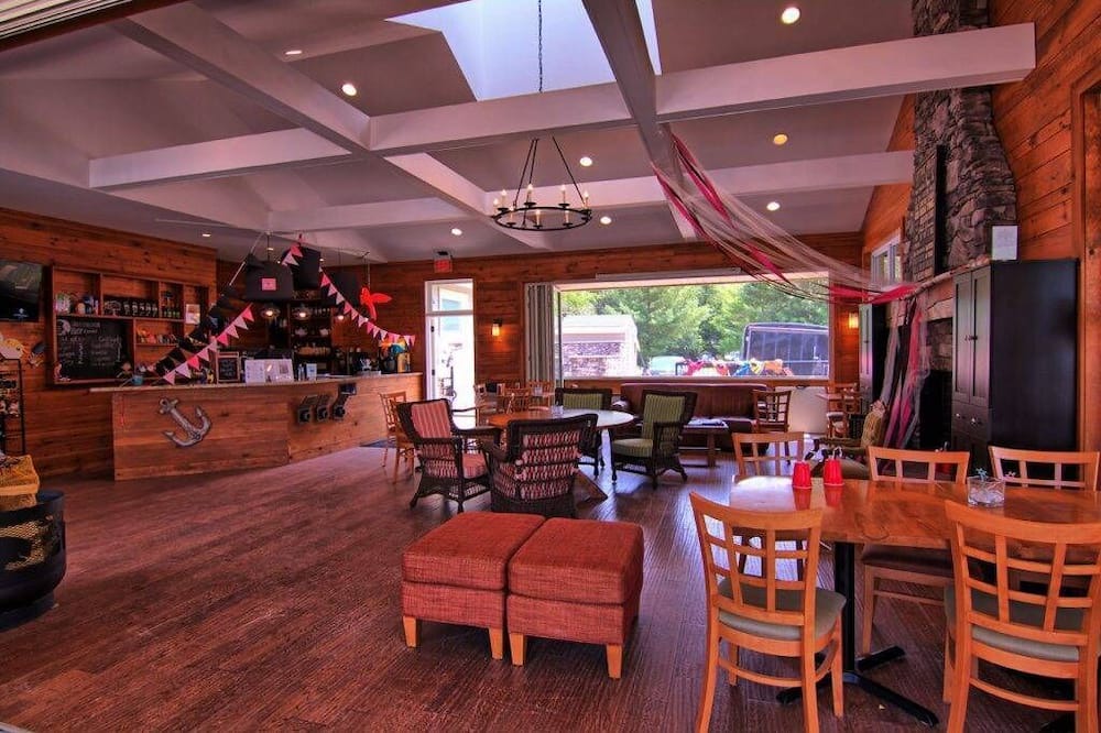 Photo of Livingroom in Washago