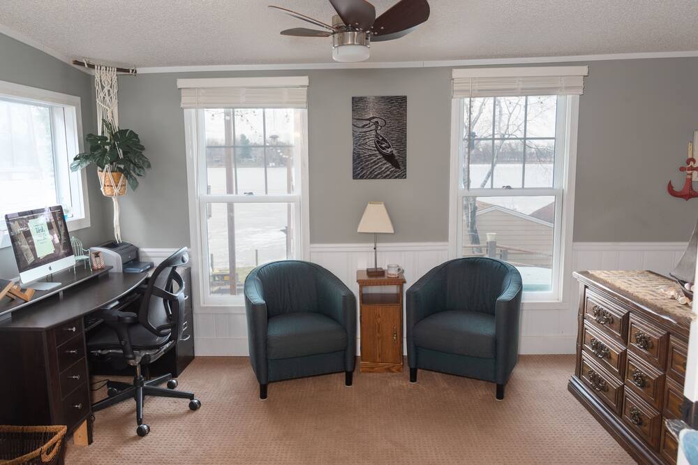 Photo of Bedroom in Ham Lake