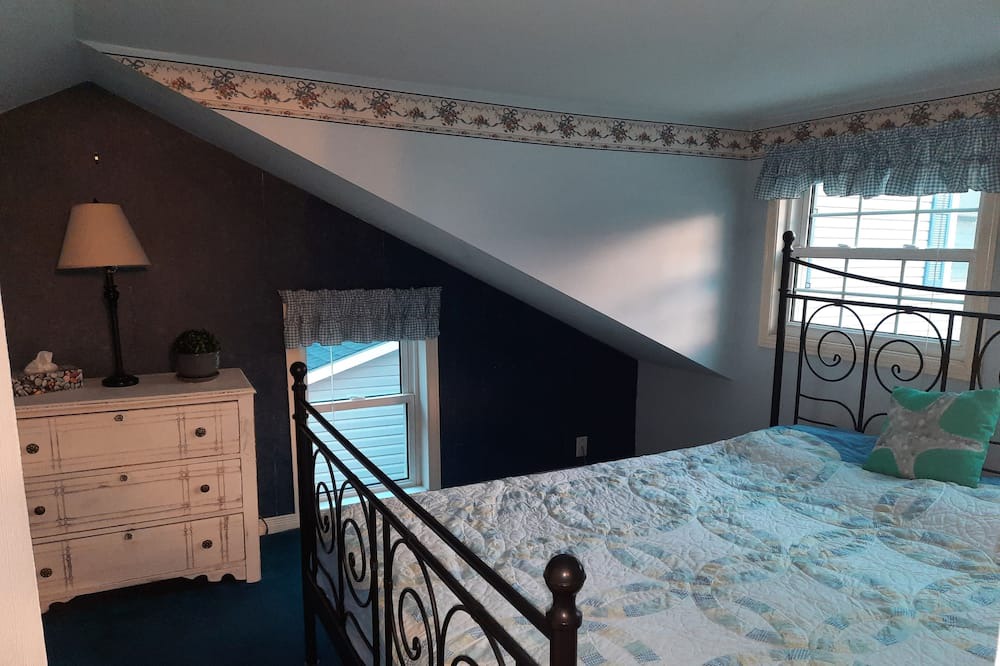 Photo of Bedroom in Port Stanley