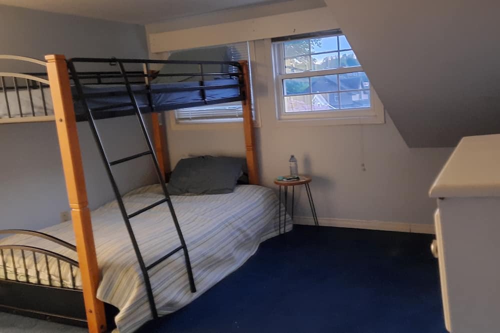 Photo of Bedroom in Port Stanley