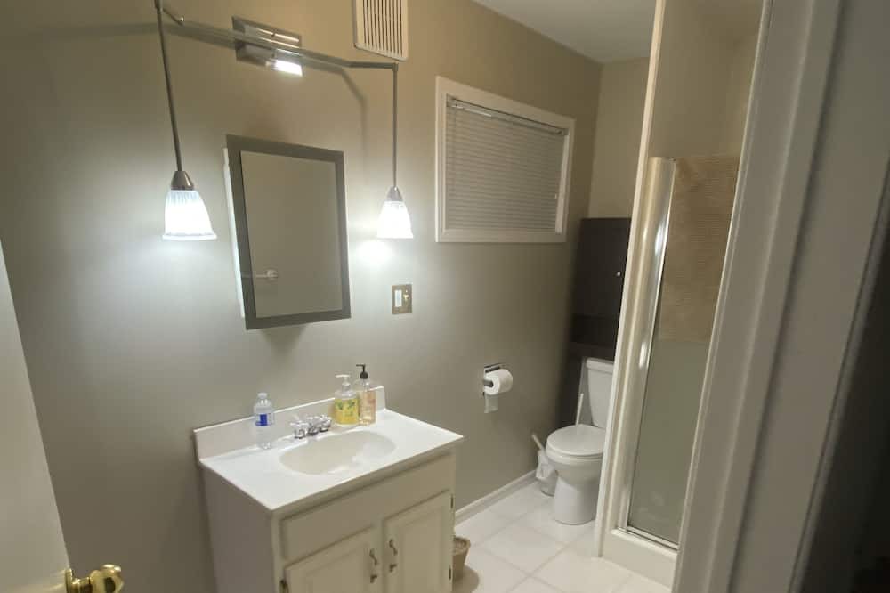 Photo of Bathroom in Highlands East