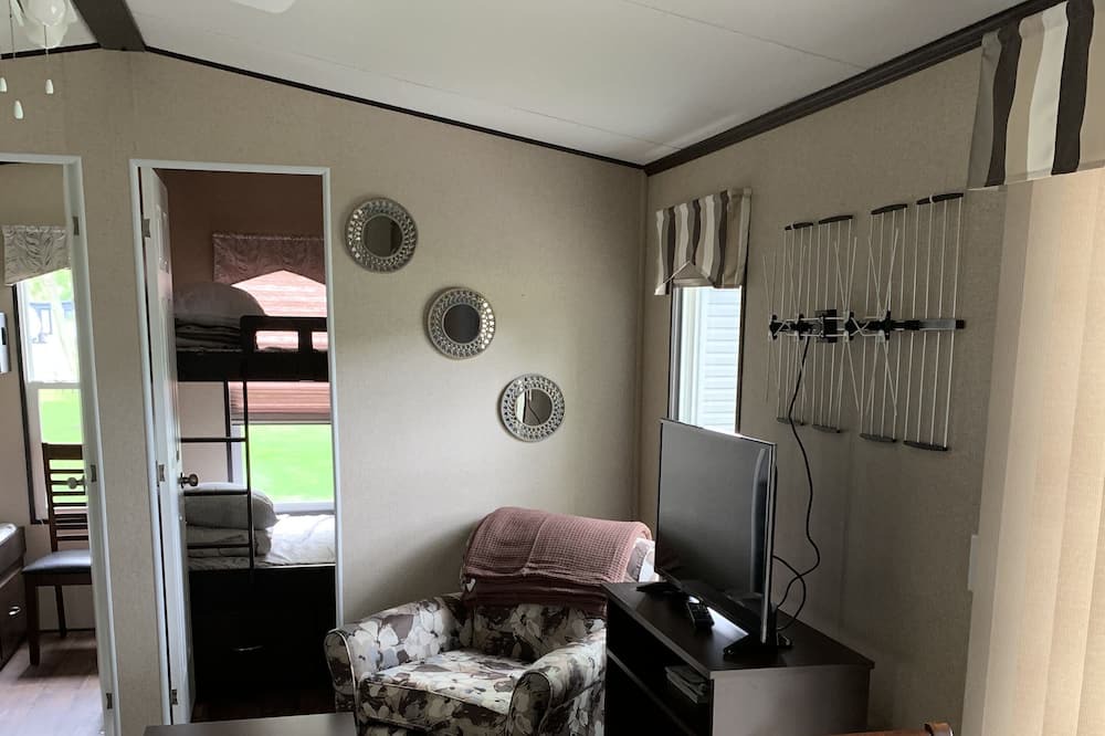 Photo of Bedroom in Pointe aux Roches