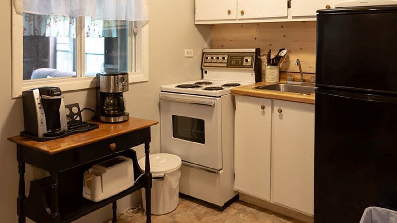 Photo of Kitchen in Papineau-Cameron