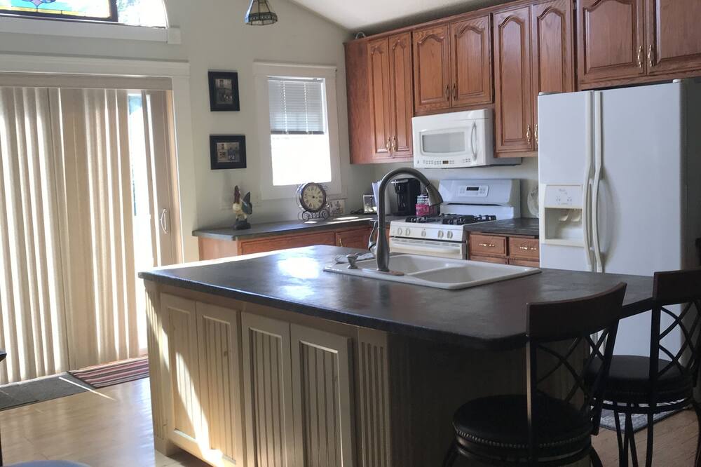Photo of Kitchen in Victor