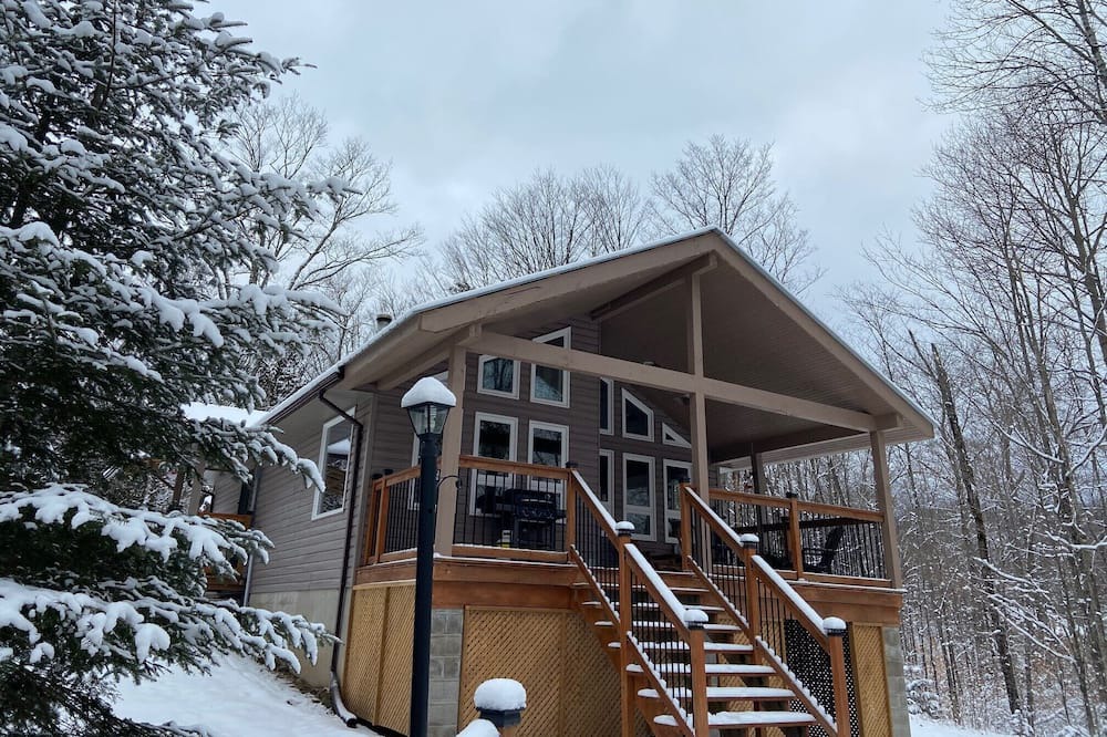 Photo of Outdoor in Wollaston