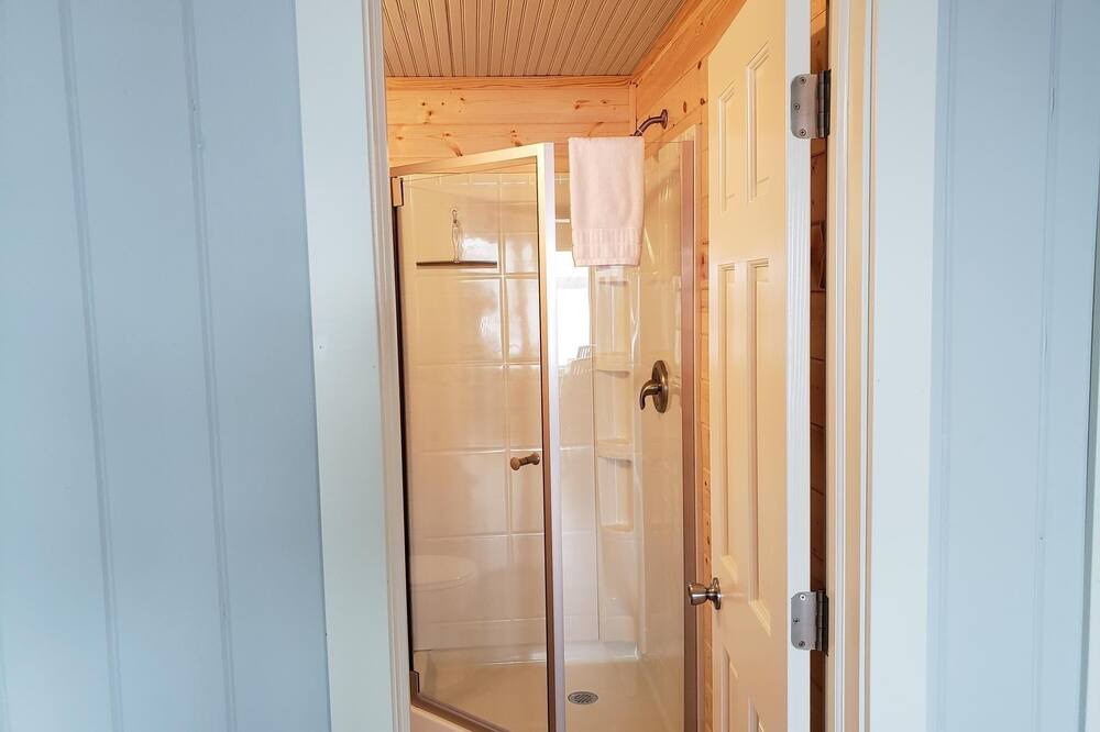 Photo of Bathroom in Bemidji