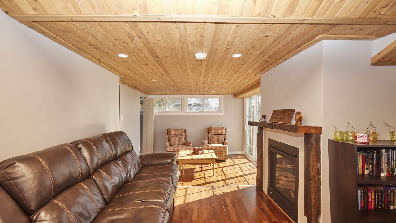 Photo of Livingroom in Dunnville