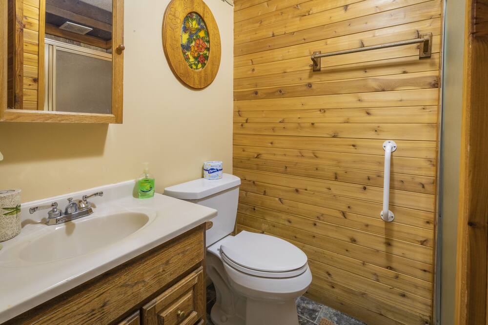 Photo of Bathroom in Walker