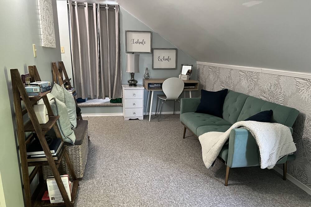 Photo of Bedroom in County of Brant