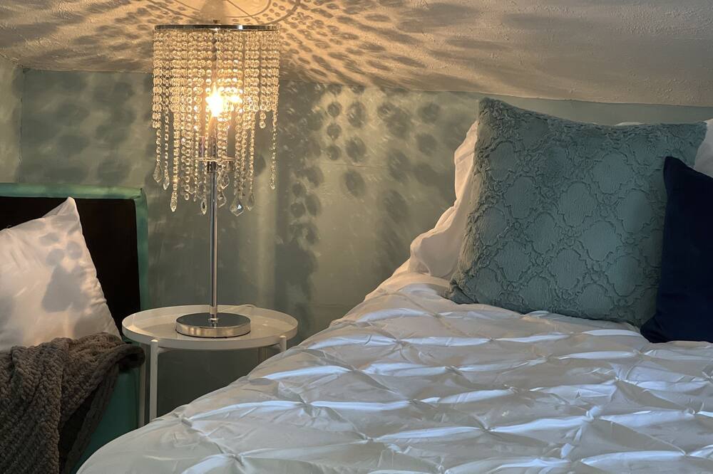 Photo of Bedroom in County of Brant