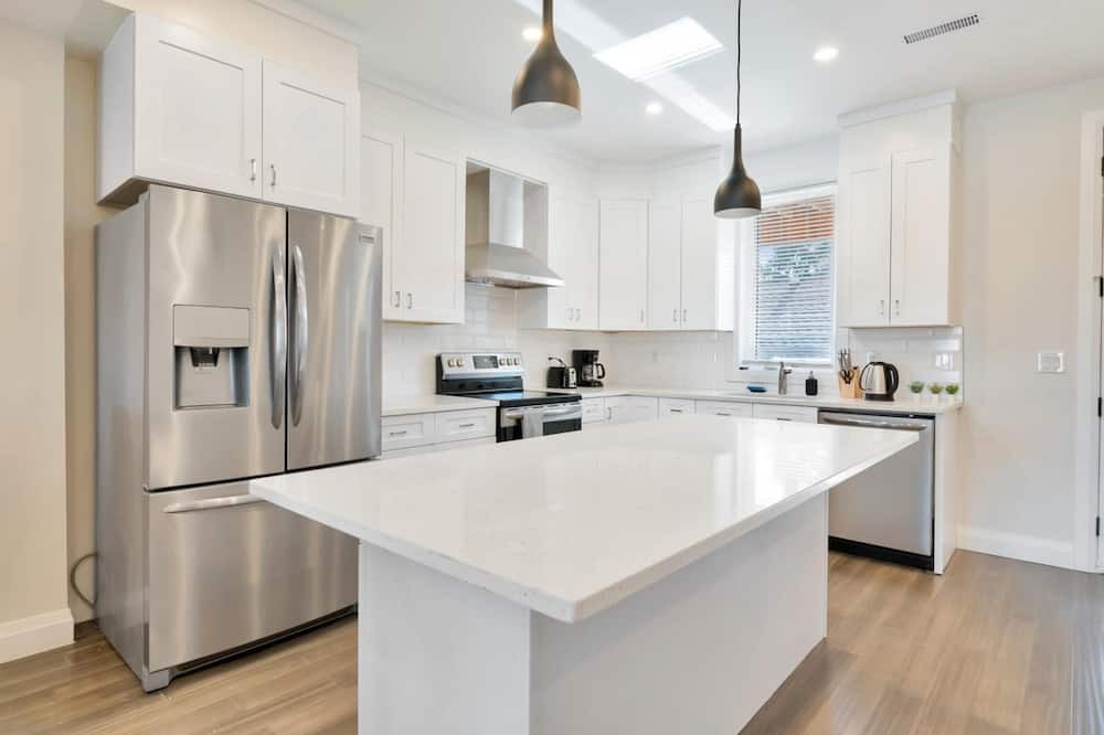 Photo of Kitchen in Walkerville