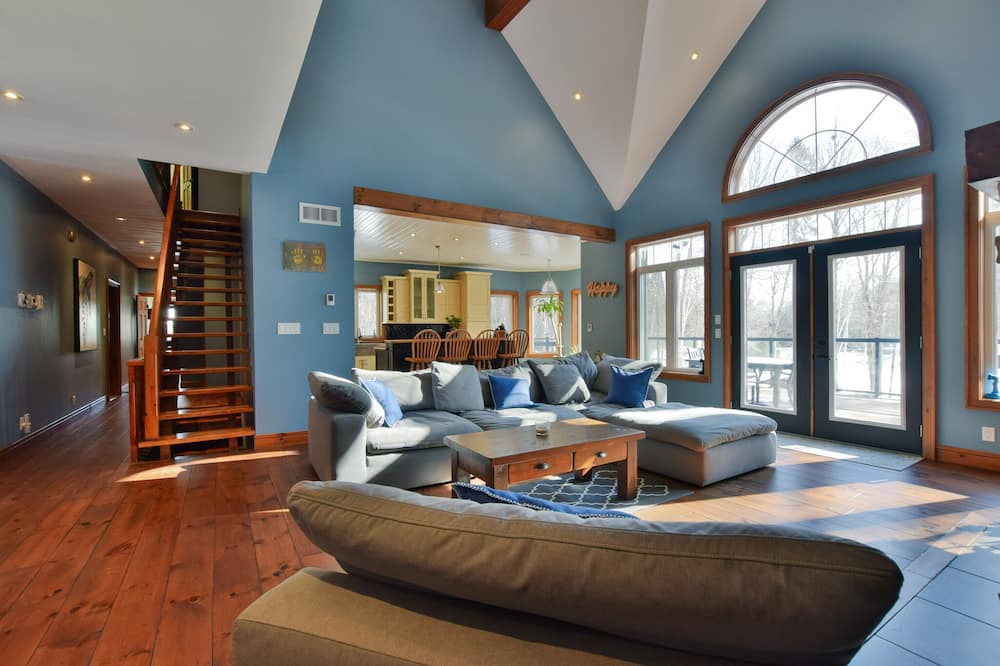 Photo of Livingroom in Baddow