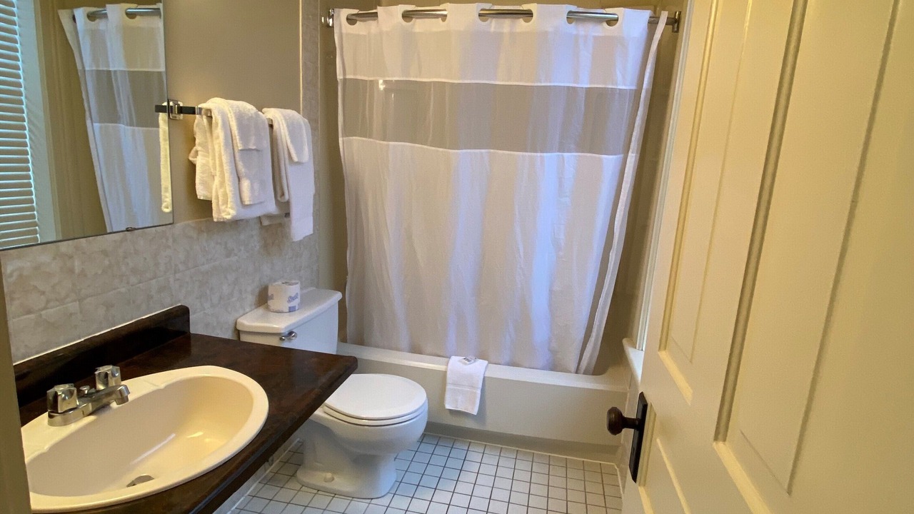 Photo of Bathroom in Goderich