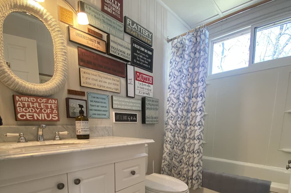Photo of Bathroom in Fenelon Falls