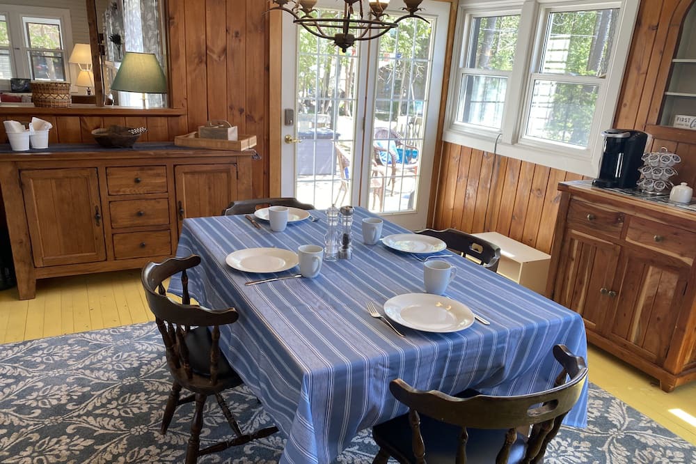 Photo of Kitchen in Fenelon Falls