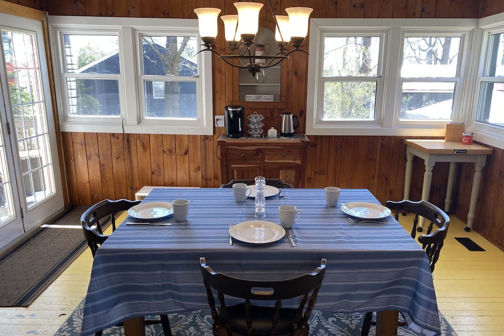 Photo of Kitchen in Fenelon Falls