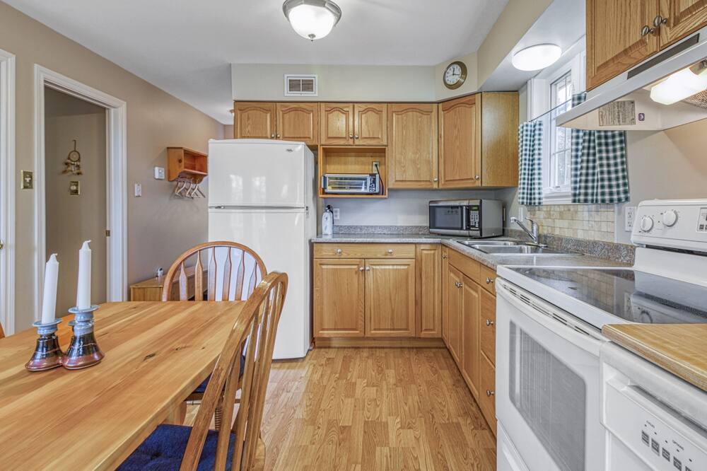 Photo of Kitchen in Manitoulin District