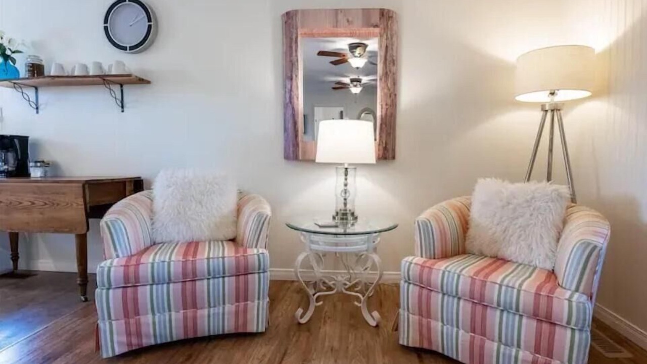 Photo of Livingroom in Sharbot Lake