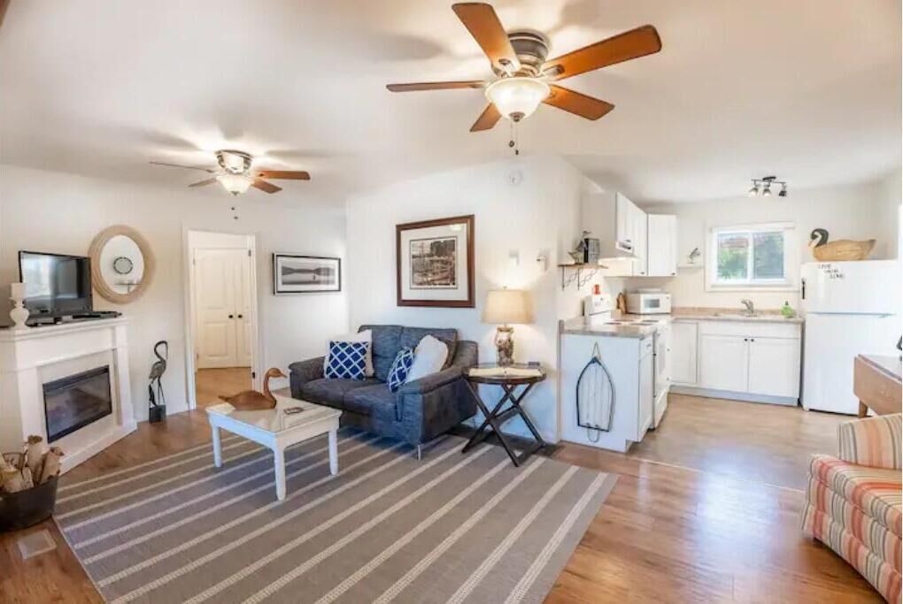 Photo of Livingroom in Sharbot Lake