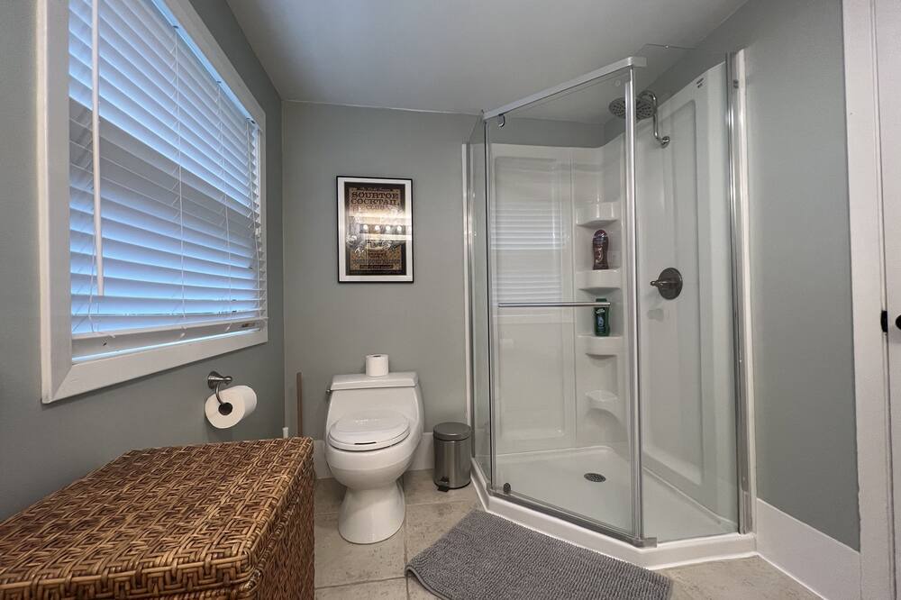 Photo of Bathroom in Georgian Bluffs
