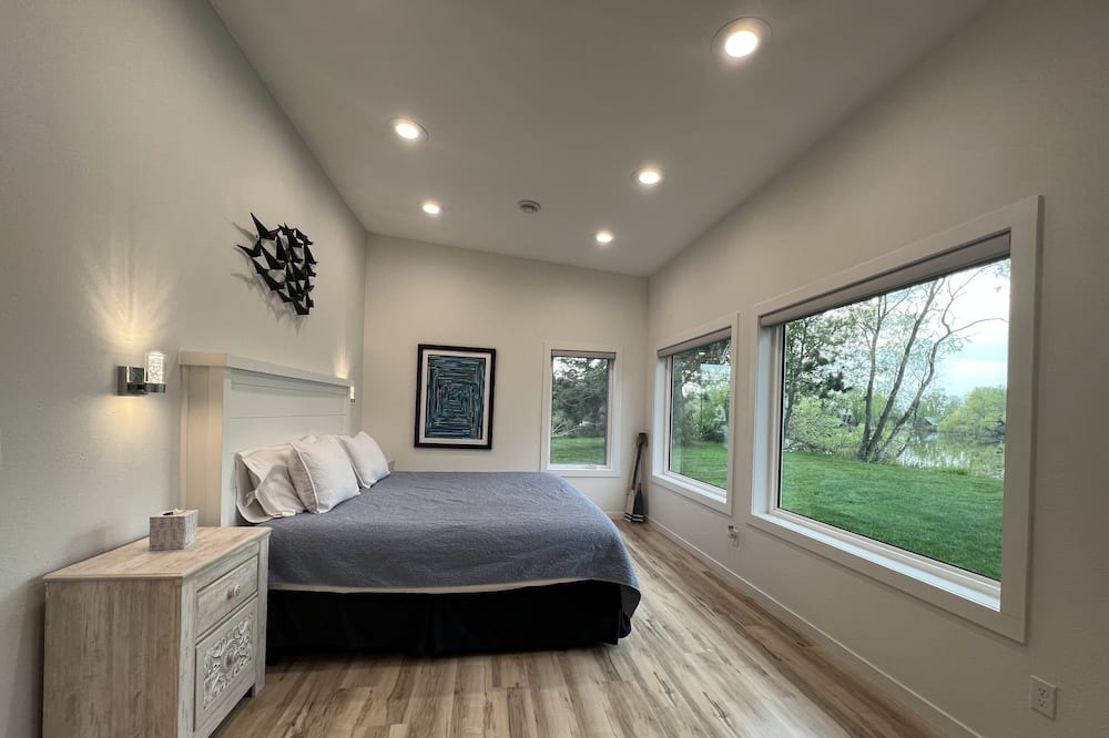 Photo of Bedroom in Sturgeon Lake