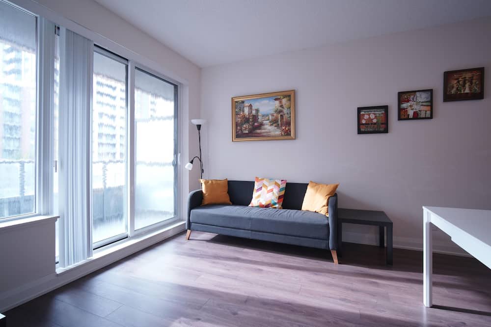 Photo of Livingroom in Markham