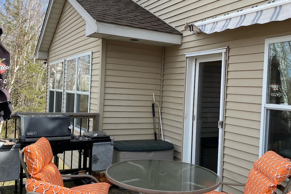 Photo of Patio Balcony in Magnetawan