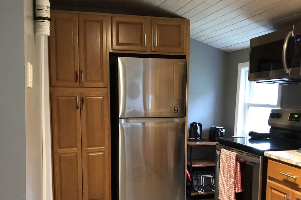 Photo of Kitchen in Port Burwell